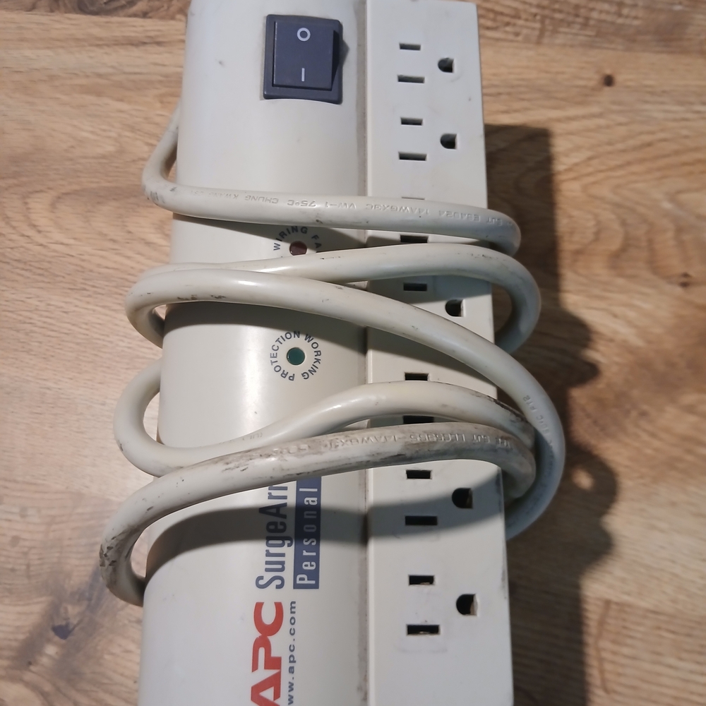 APC SurgeArrest Power Strip